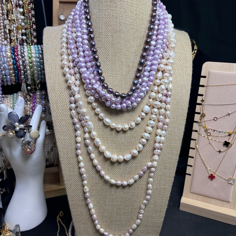 Posh live show - jewelry ❤️ Please follow me so you won’t miss my shows!!!!❤️❤️